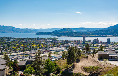 Moving to Kelowna, BC? Here are 17 Reasons to Live Here in 2022-23